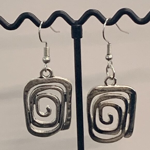 Bohemian Earring, Boho Earring, Gift Idea, Celtic Earring, Silver Swirl Earring - Picture 2 of 4